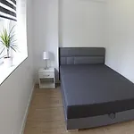 Komfi Dom شقة *
